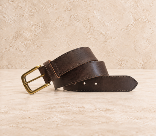 Dark brown lightly grained men’s belt AIL-MBELT-0017 in a coiled front view