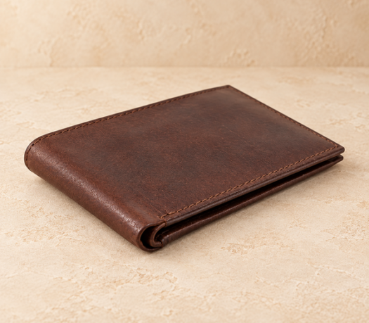 Brandy crumpled-grain leather bifold wallet AIL-MW-0054, three-quarter view